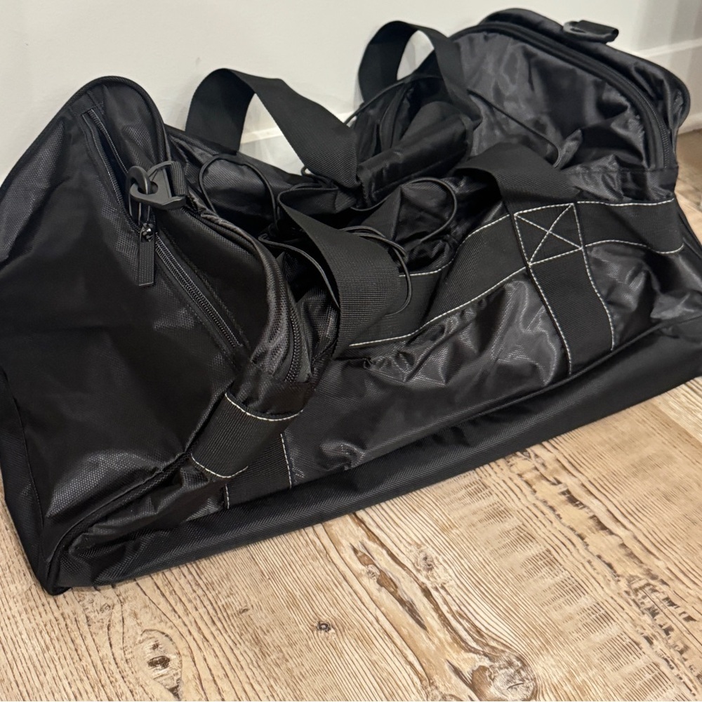 Perry Ellis A222 22" Weekender Bag, travel bag - Picture 13 of 15